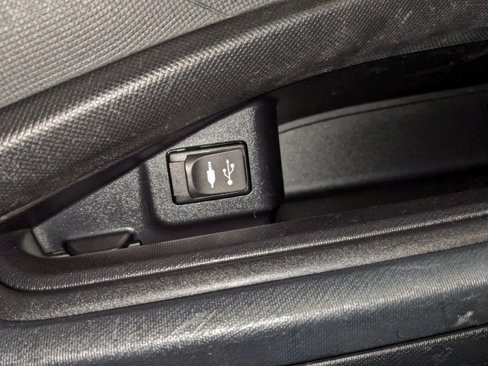 Used 2012 Toyota Prius C Three image 41