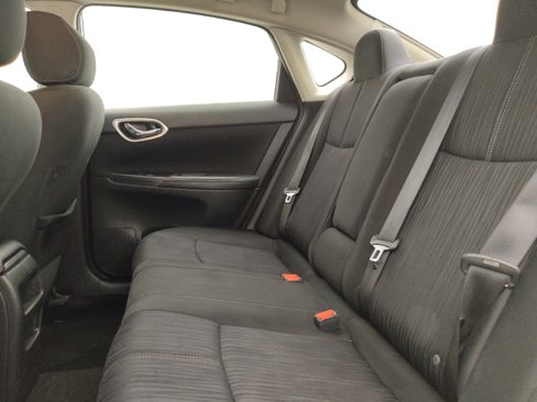 Used 2017 Nissan Sentra SV image 18
