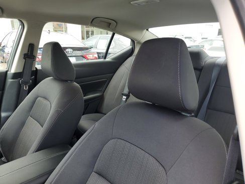 Used 2024 Nissan Altima 2.5 SV image 18