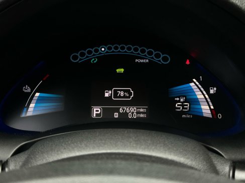 Used 2013 Nissan Leaf SV image 27