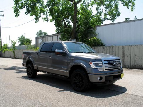 Used 2013 Ford F150 Platinum image 4