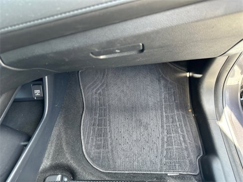 Used 2022 Honda HR-V LX image 21