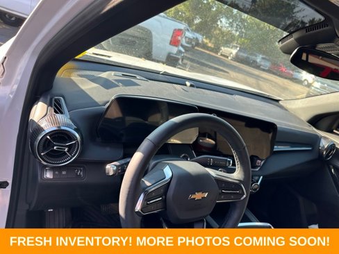 Used 2025 Chevrolet Equinox LT image 8