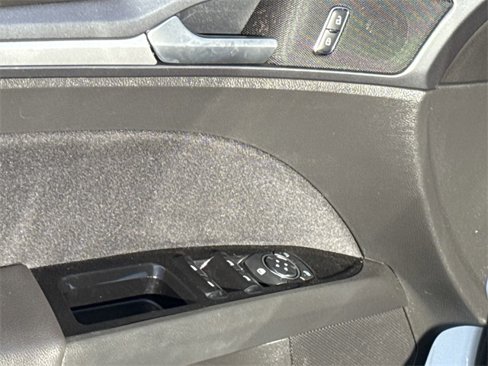 Used 2014 Ford Fusion SE image 9