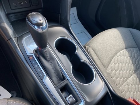 Certified 2020 Chevrolet Equinox LT w/ Driver Convenience Package image 17