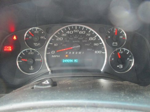 Used 2014 Chevrolet Express 2500 image 31