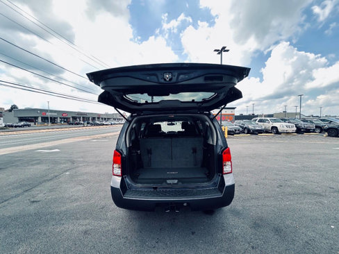 Used 2012 Nissan Pathfinder SV image 30