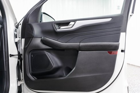 Used 2024 Ford Escape Platinum image 37