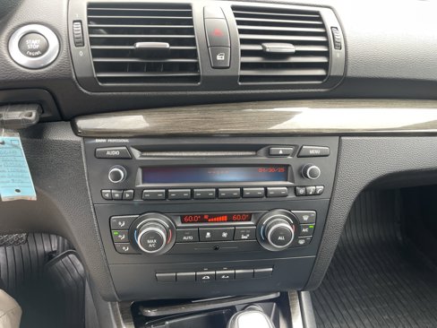 Used 2013 BMW 128i Convertible image 19