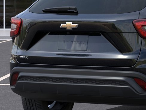 New 2025 Chevrolet Trax LS w/ LS Convenience Package image 14