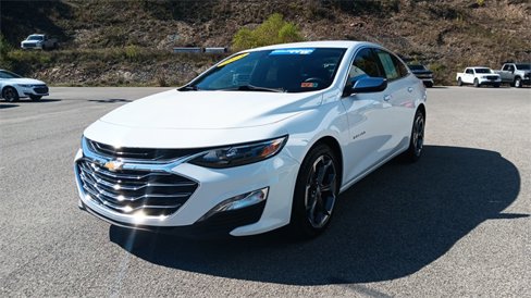 Used 2023 Chevrolet Malibu LT image 9