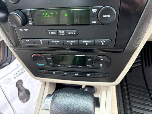 Used 2007 Ford Fusion SEL image 29
