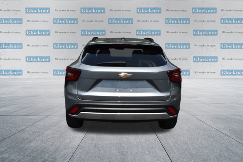 Used 2024 Chevrolet Trax LT w/ Driver Confidence Package image 7