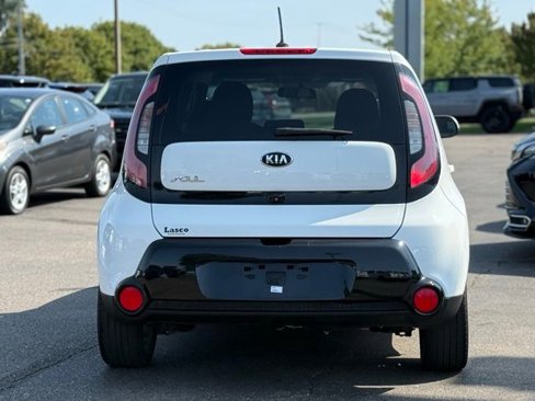 Used 2016 Kia Soul + image 38