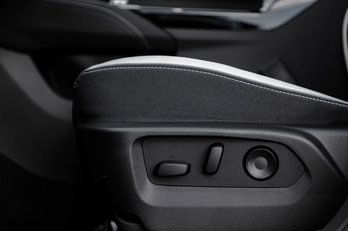 New 2025 Buick Envision Sport Touring image 17