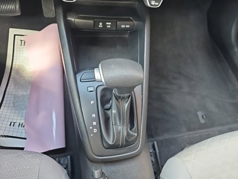 Used 2020 Kia Rio S image 11