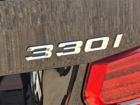 Used 2018 BMW 330i xDrive Sedan image 29