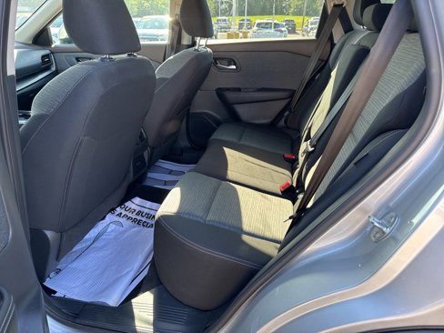 Used 2023 Nissan Rogue SV image 29