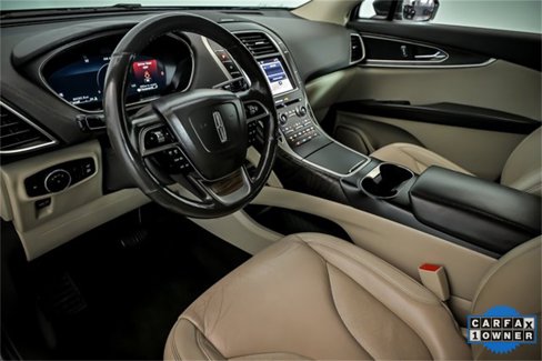 Used 2019 Lincoln Nautilus Select image 10