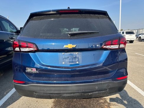 Used 2023 Chevrolet Equinox LS w/ LS Convenience Package image 5
