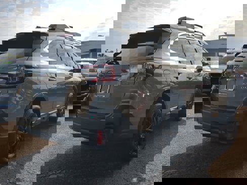 Used 2020 Subaru Outback Premium w/ Popular Package #1 image 3