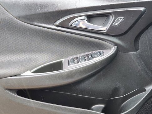 Used 2020 Chevrolet Malibu LS image 26