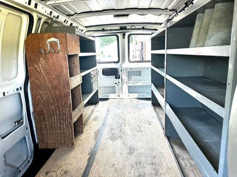 Used 2014 Chevrolet Express 2500 image 33