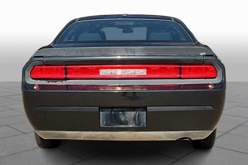 Used 2009 Dodge Challenger SE image 5