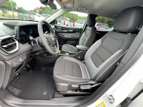 New 2026 Chevrolet TrailBlazer LS w/ LS Convenience Package image 19