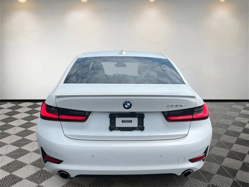 Used 2021 BMW 330e w/ Premium Package image 4