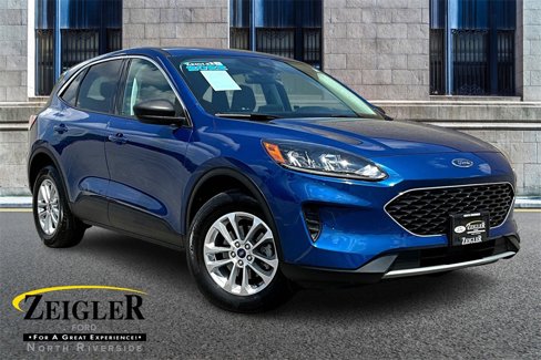 Certified 2022 Ford Escape SE w/ Cold Weather Package image 1