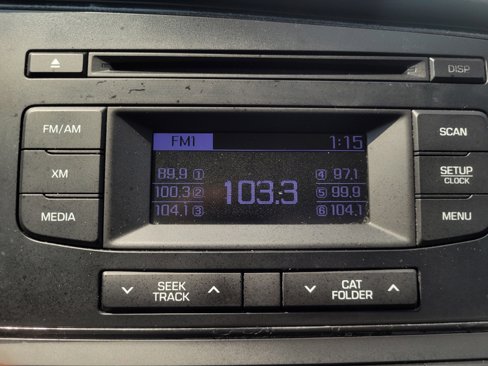 Used 2017 Hyundai Elantra SE image 25
