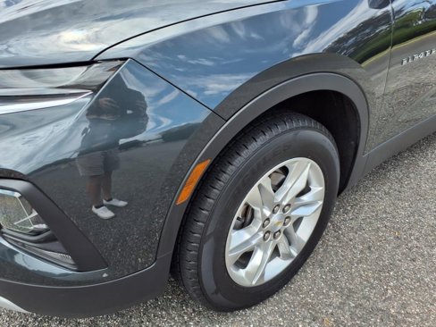 Used 2019 Chevrolet Blazer LT image 9