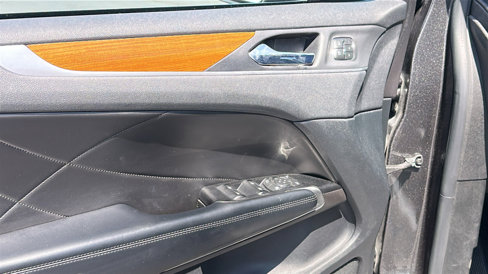 Used 2019 Lincoln MKC Reserve image 21