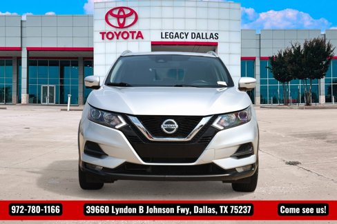 Used 2020 Nissan Rogue Sport SV w/ Technology Package image 5
