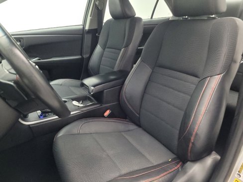 Used 2017 Toyota Camry SE image 17