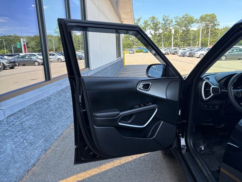 Certified 2022 Kia Soul LX image 29
