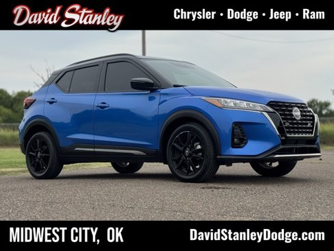 Used 2023 Nissan Kicks SR w/ SR Premium Package image 1