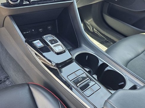 Used 2021 Hyundai Sonata SEL Plus w/ Tech Package image 32