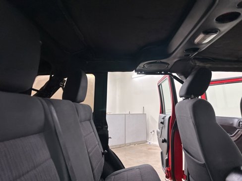Used 2011 Jeep Wrangler Unlimited Sport w/ Connectivity Group image 22
