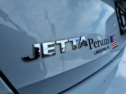 Used 2019 Volkswagen Jetta SEL Premium image 22