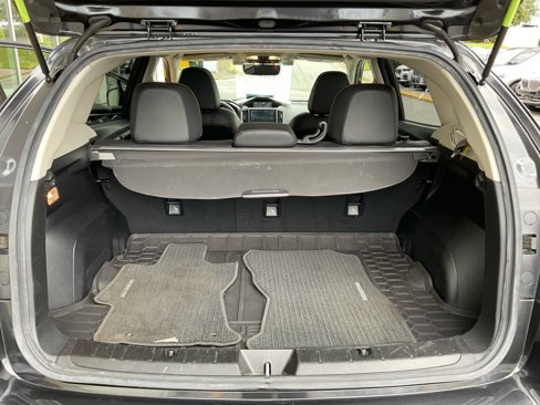 Used 2018 Subaru Crosstrek 2.0i Limited image 17