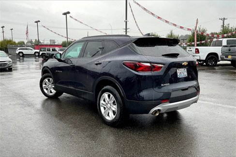 Used 2020 Chevrolet Blazer LT image 2