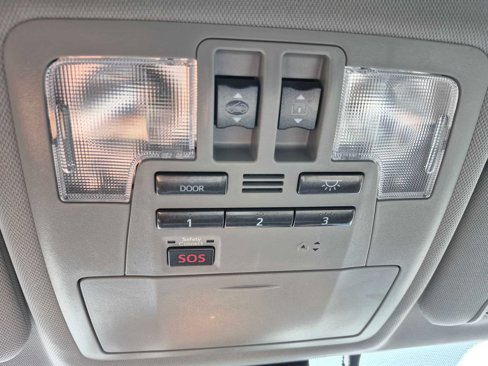 Used 2017 Toyota Highlander Limited Platinum image 20