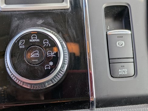 Used 2022 Mitsubishi Outlander SE image 24