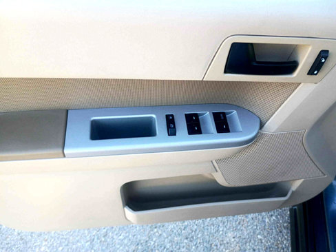 Used 2011 Ford Escape XLT w/ 203A Rapid Spec Order Code image 12