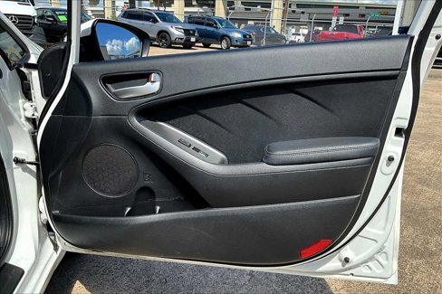 Used 2017 Kia Forte LX image 19