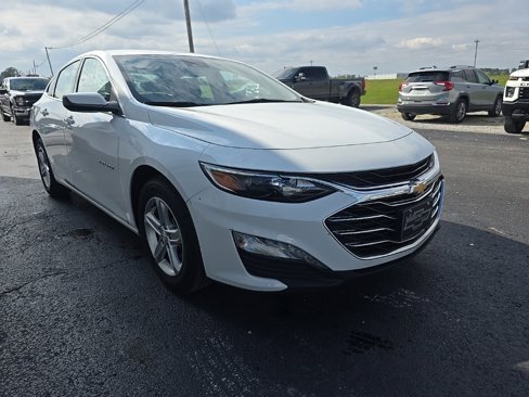 Used 2024 Chevrolet Malibu LT image 9