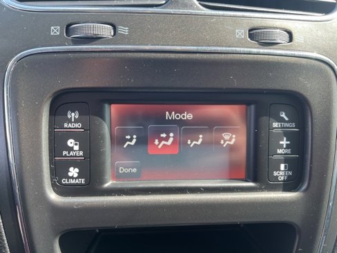 Used 2016 Dodge Journey SE image 27