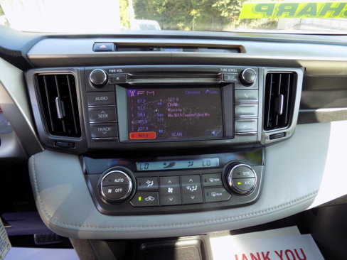 Used 2013 Toyota RAV4 XLE image 15